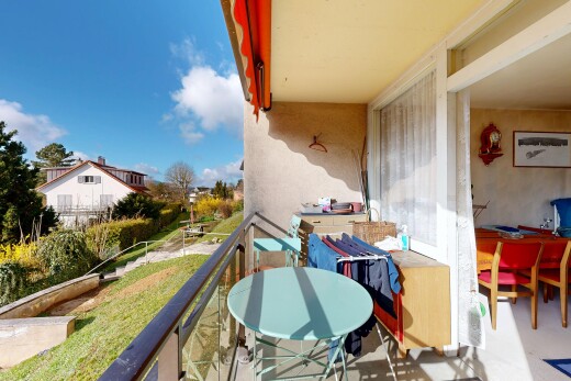 balkon mit balkon, day time, und from property