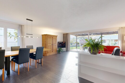 wohn- / esszimmer mit natürliches licht, natural light, inside property, gipskartonwand, und drywall