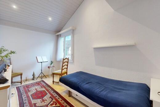 zimmer / schlafzimmer mit dachschräge, vaulted ceiling, natürliches licht, natural light, und einbauleuchten