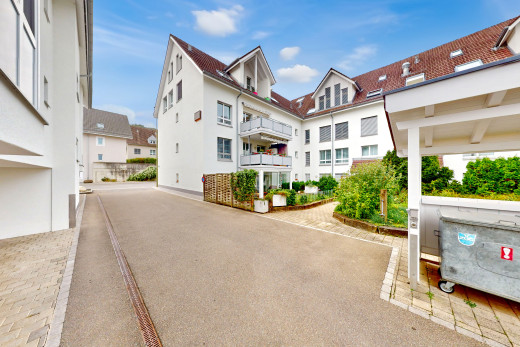 blick auf das zuhause mit einem balkon