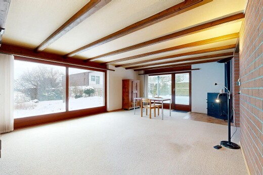 pièce vide avec cloison sèche, drywall, lumière naturelle, natural light, et inside property