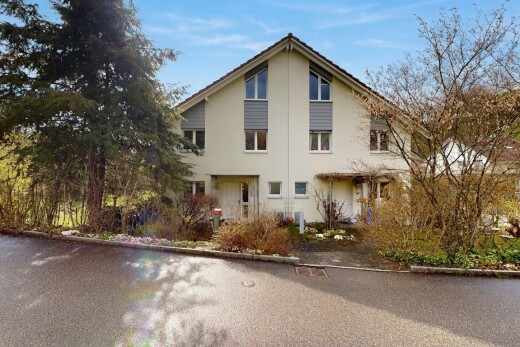 außenansicht mit property visible, day time, und stuckverkleidung