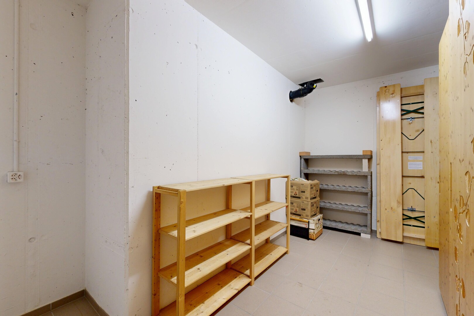 garde-manger avec sous-sol