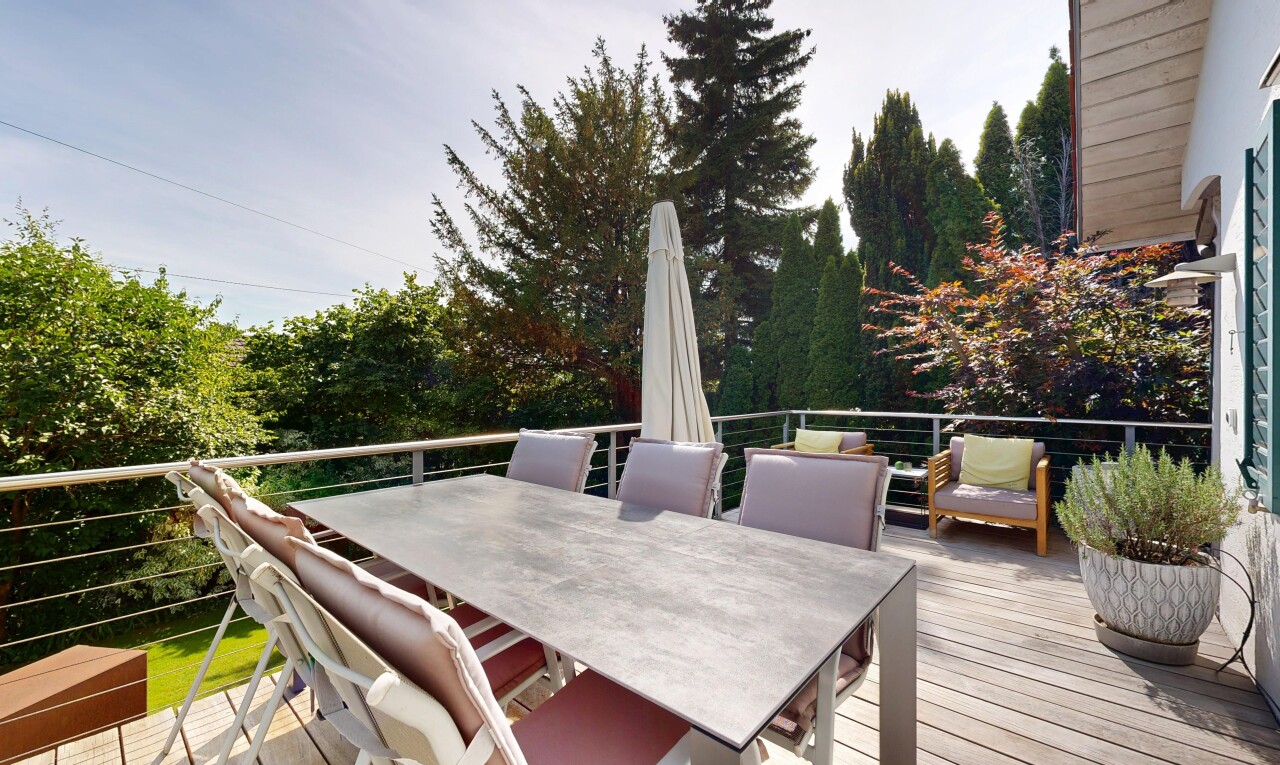 terrasse mit essbereich im freien, deck, und from property