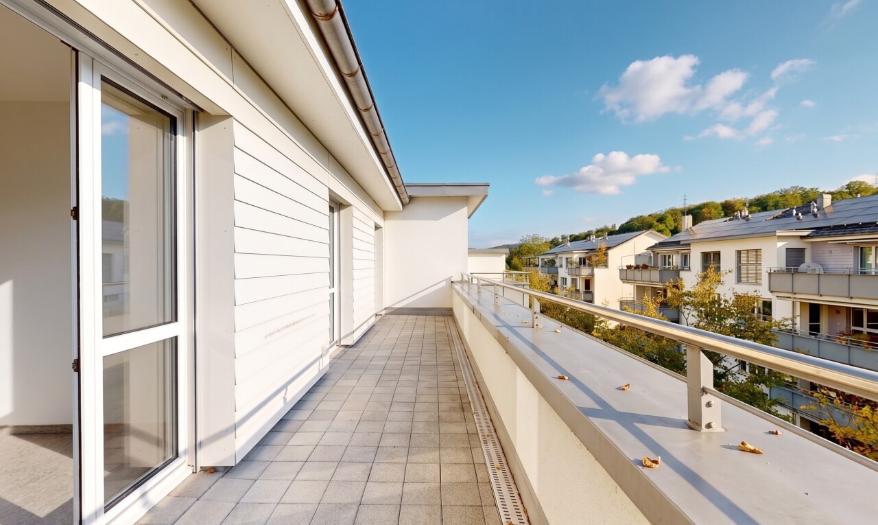 balcon avec balcon, day time, et from property