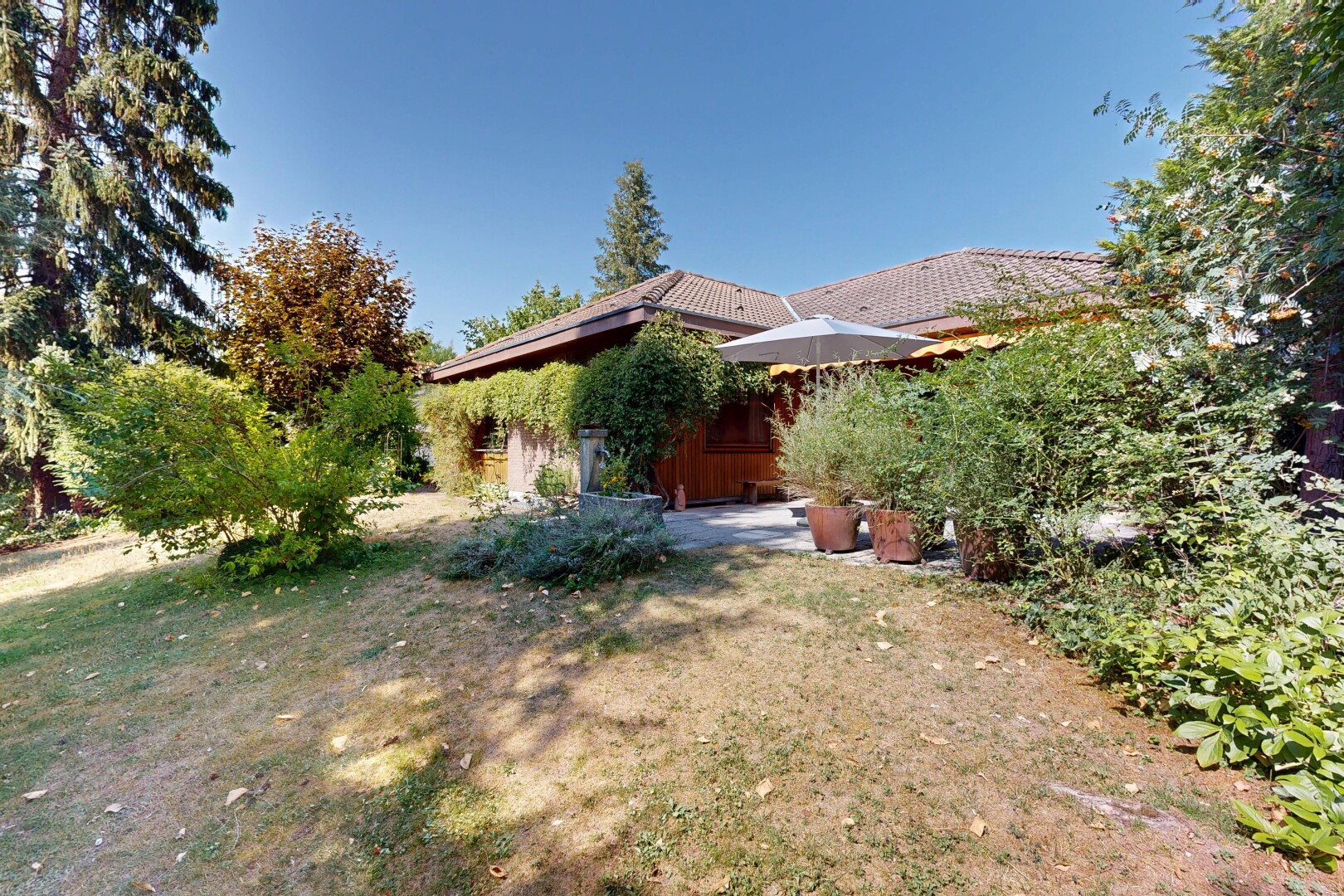 garten mit day time, from property, und terrasse