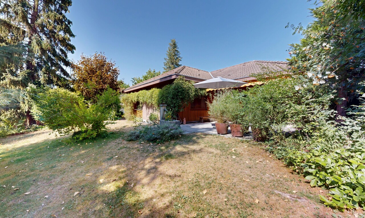 garten mit day time, from property, und terrasse