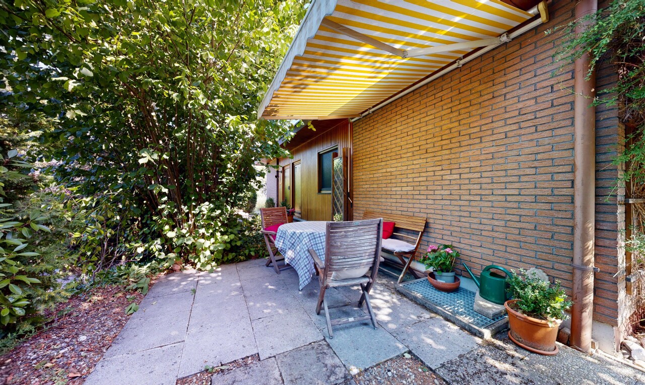 terrasse mit terrasse und from property