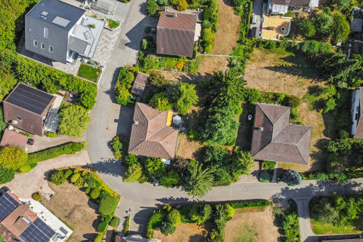 lage auf der karte mit aerial map