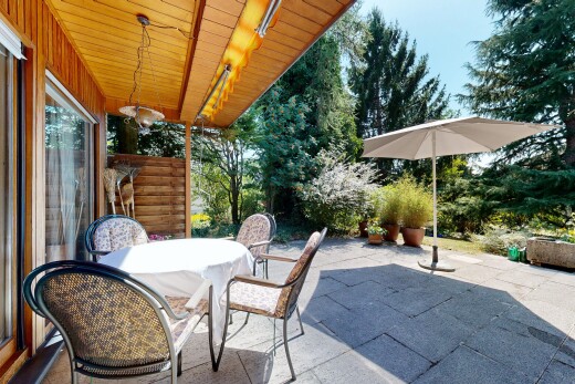 terrasse mit essbereich im freien, terrasse, und from property