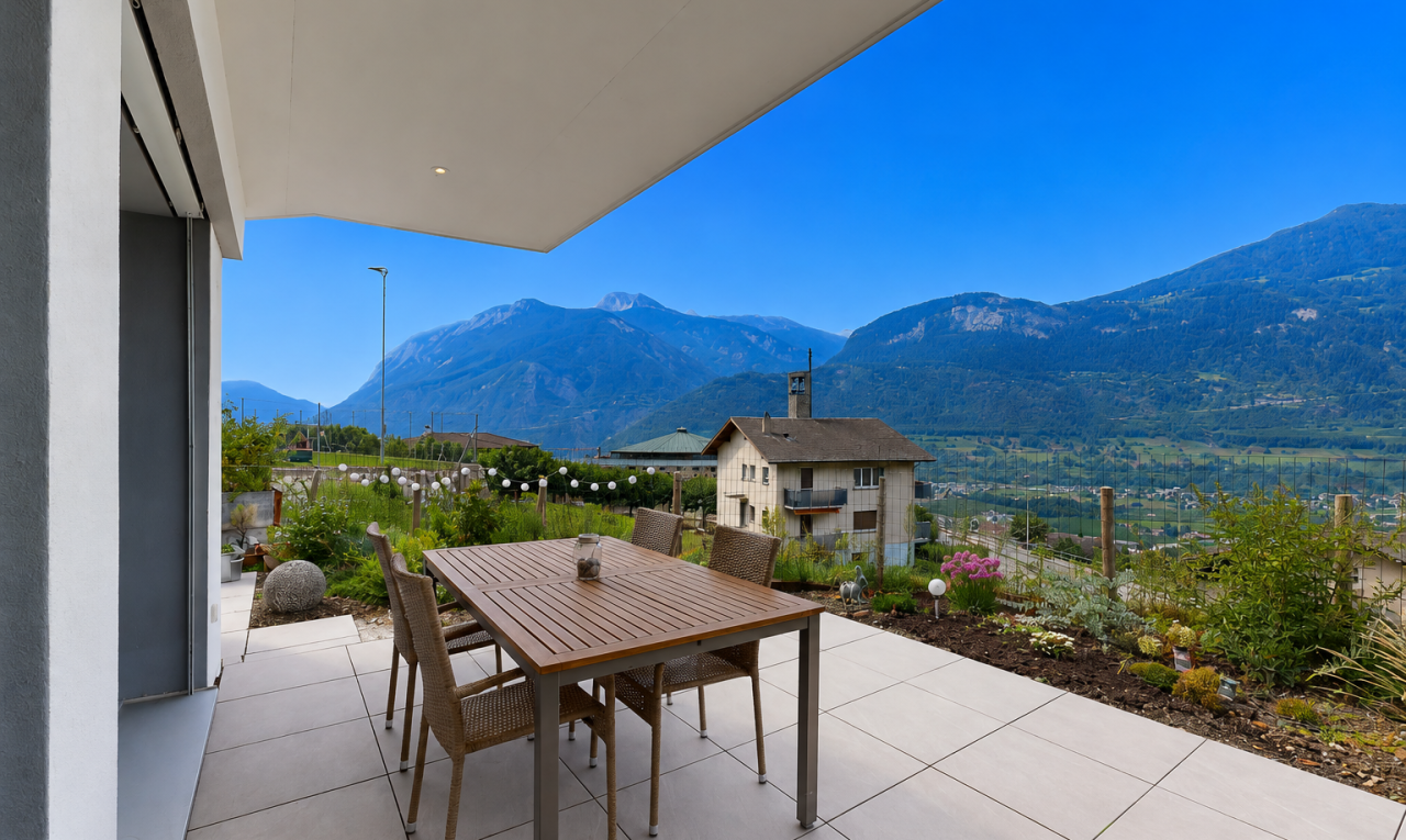 vue sur la montagne avec vue sur la montagne, mountain view, view focus, et from property