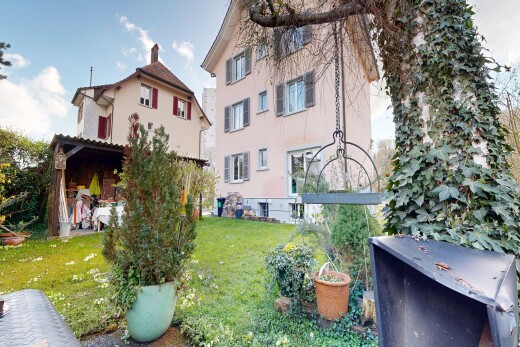 garten mit rasen, day time, terrasse, und from property