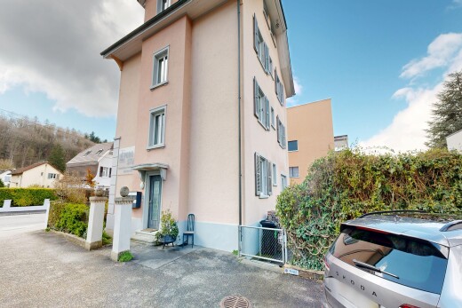 außenansicht mit day time, zaun, stuckverkleidung, und tor