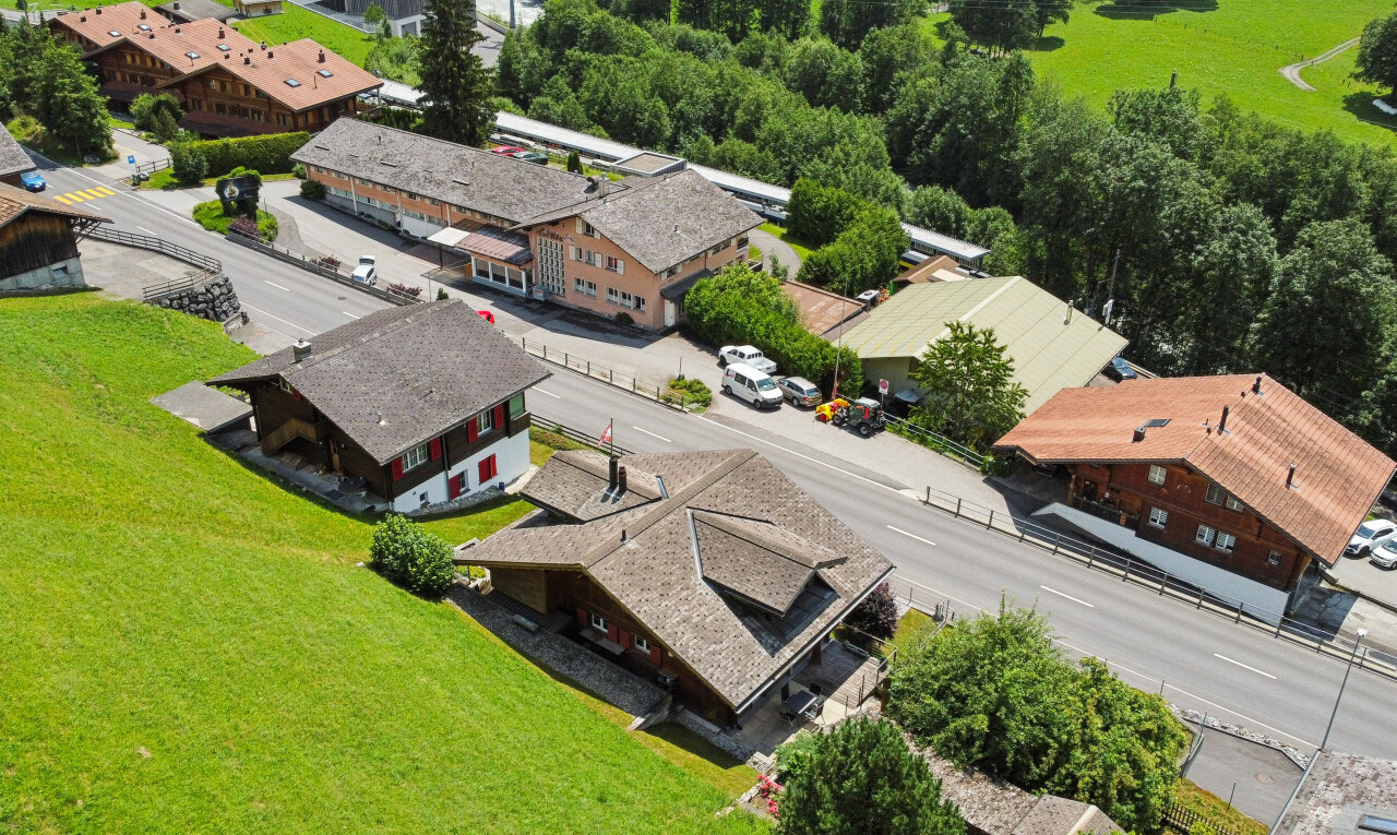 außenansicht mit rasen, wohngebietblick, residential view, und aerial view