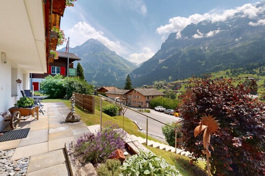 vue sur la montagne avec vue sur la montagne, mountain view, day time, et from property