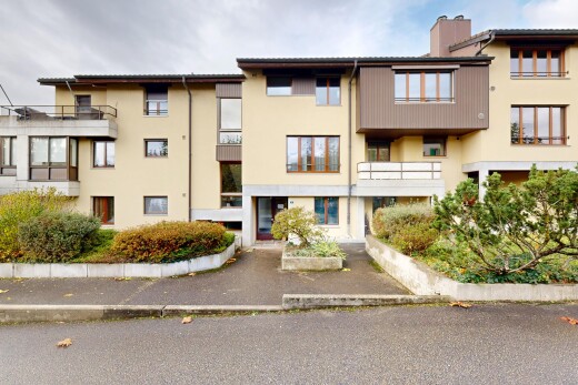 außenansicht mit property visible, blick auf wohnanlage, und apartment complex view