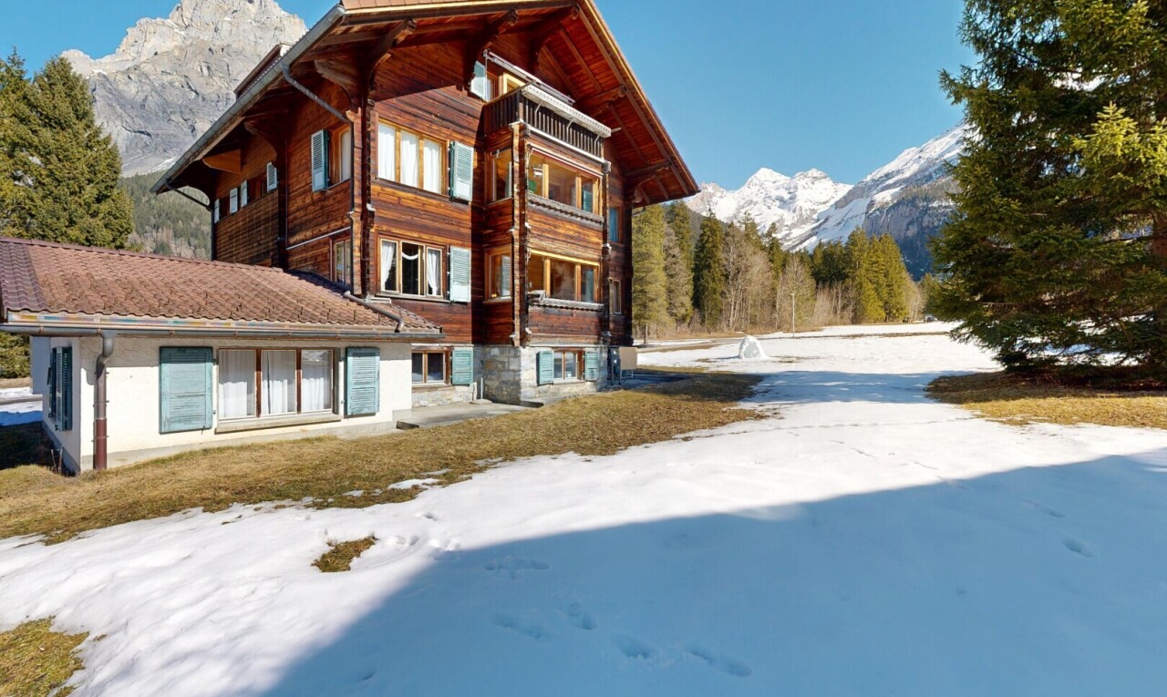 façade avec day time, vue sur la montagne, mountain view, et snow