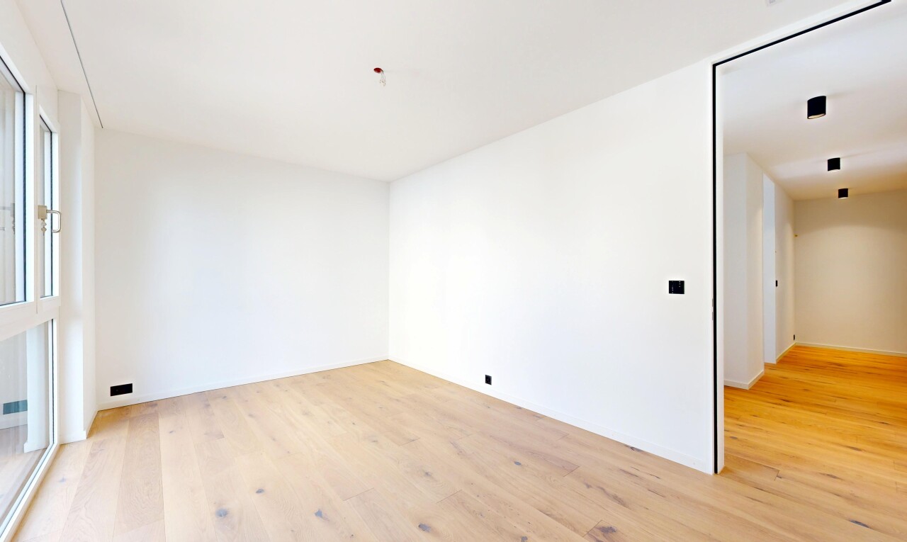 spare room with light wood-style flooring
