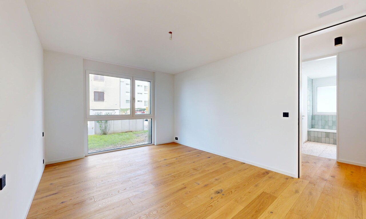 spare room with light wood-type flooring