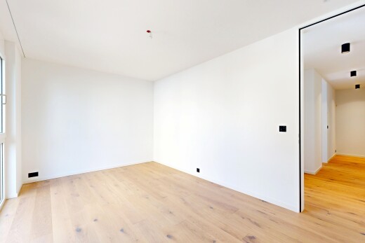 spare room with light wood-style flooring
