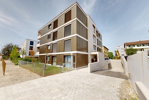 view of apartment building / complex