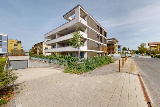 view of apartment building / complex