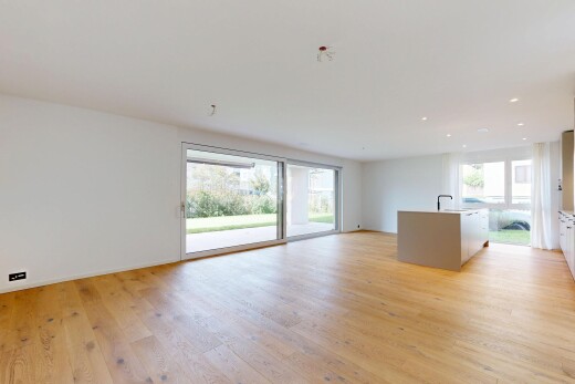 unfurnished room featuring light wood finished floors and recessed lighting