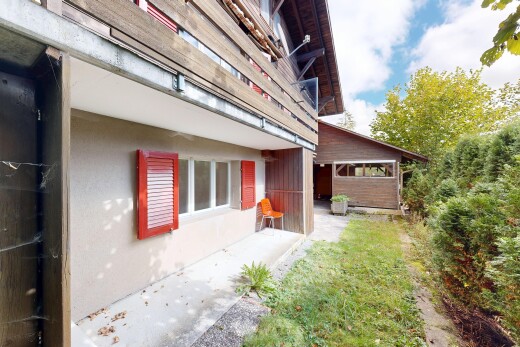 außenansicht mit day time, property visible, und stuckverkleidung