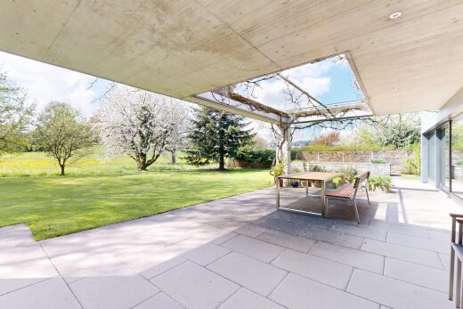 terrasse mit terrasse, day time, from property, rasen, und essbereich im freien