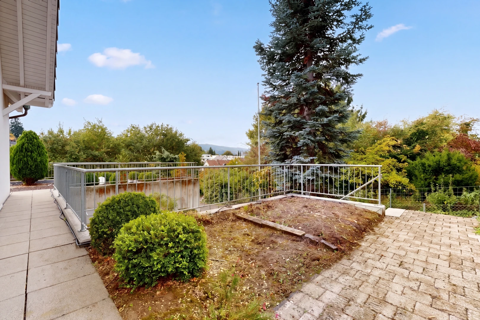 garten mit from property, zaun, und view focus