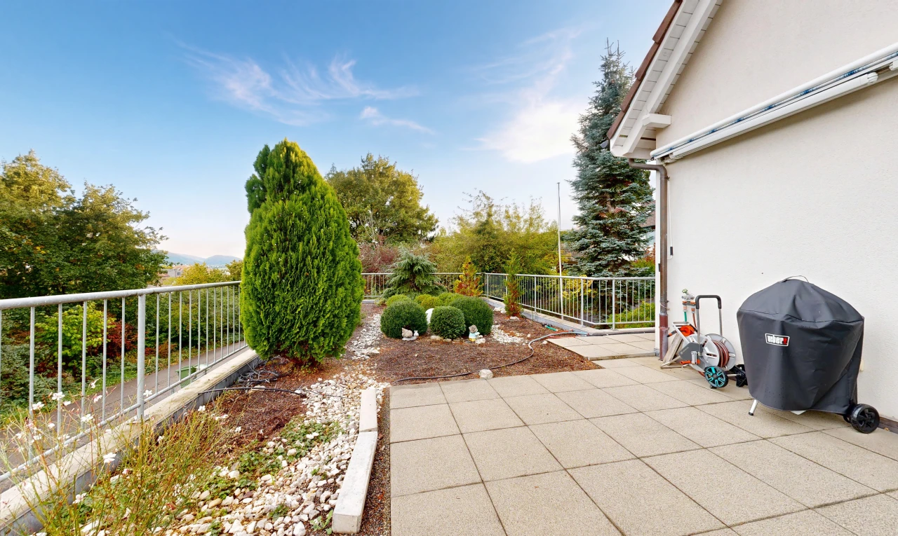 terrasse mit from property, day time, und terrasse