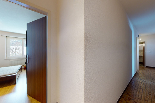 couloir avec radiateur
