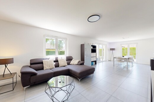 salon / salle à manger avec inside property, lumière naturelle, natural light, cloison sèche, et drywall