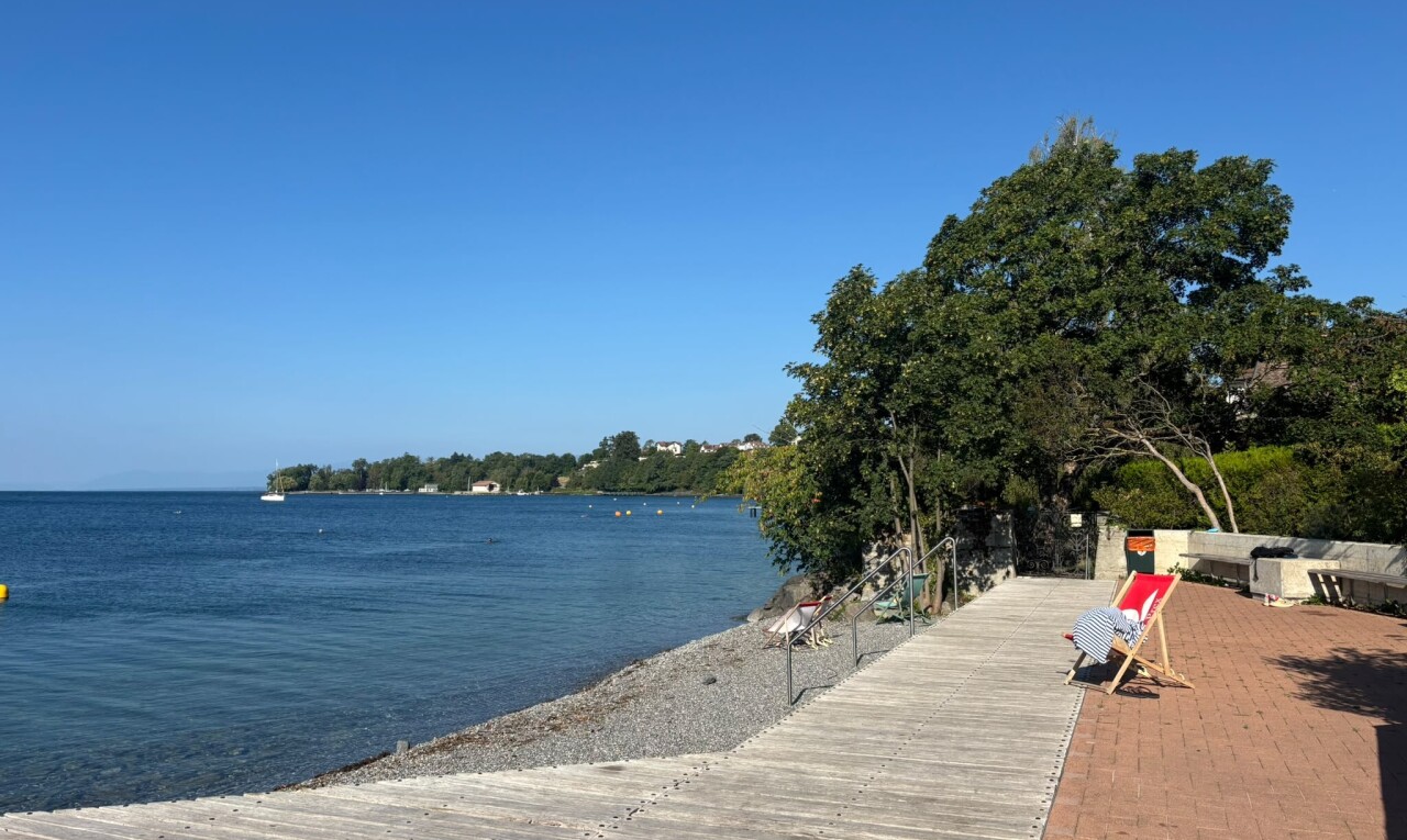 vue sur la mer avec vue sur l'eau, water view, et day time