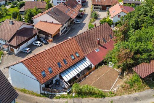 außenansicht mit leeres grundstück, residential view, und wohngebietblick