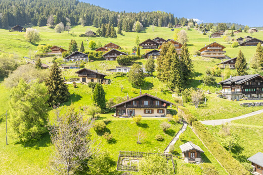 außenansicht mit day time und rasen