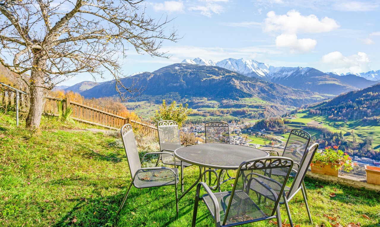 blick auf die berge mit day time, mountain view, blick auf die berge, und from property