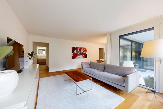 wohnzimmer mit holzfußboden, wood finish floor, inside property, gipskartonwand, und drywall