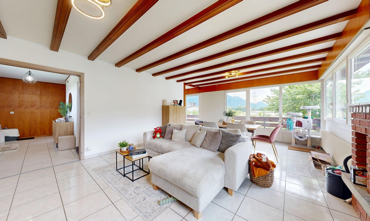 terrasse avec inside property, véranda, et espace de vie extérieur