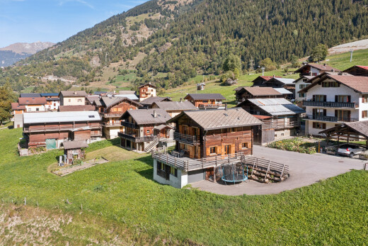 außenansicht mit residential view, wohngebietblick, neighborhood view, mountain view, und blick auf die berge