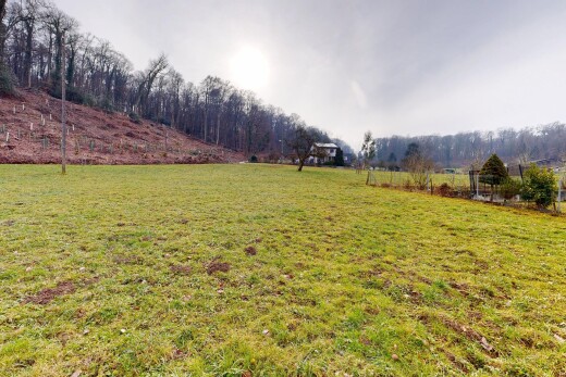 jardin avec rural view, vue rurale, pelouse, et overcast