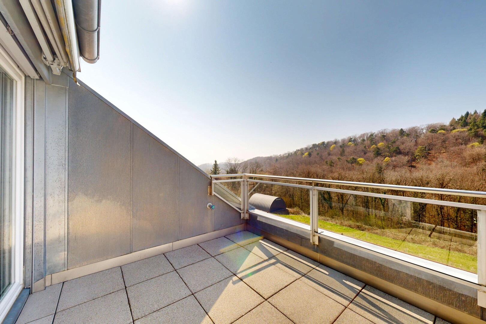 balcon avec from property et terrasse