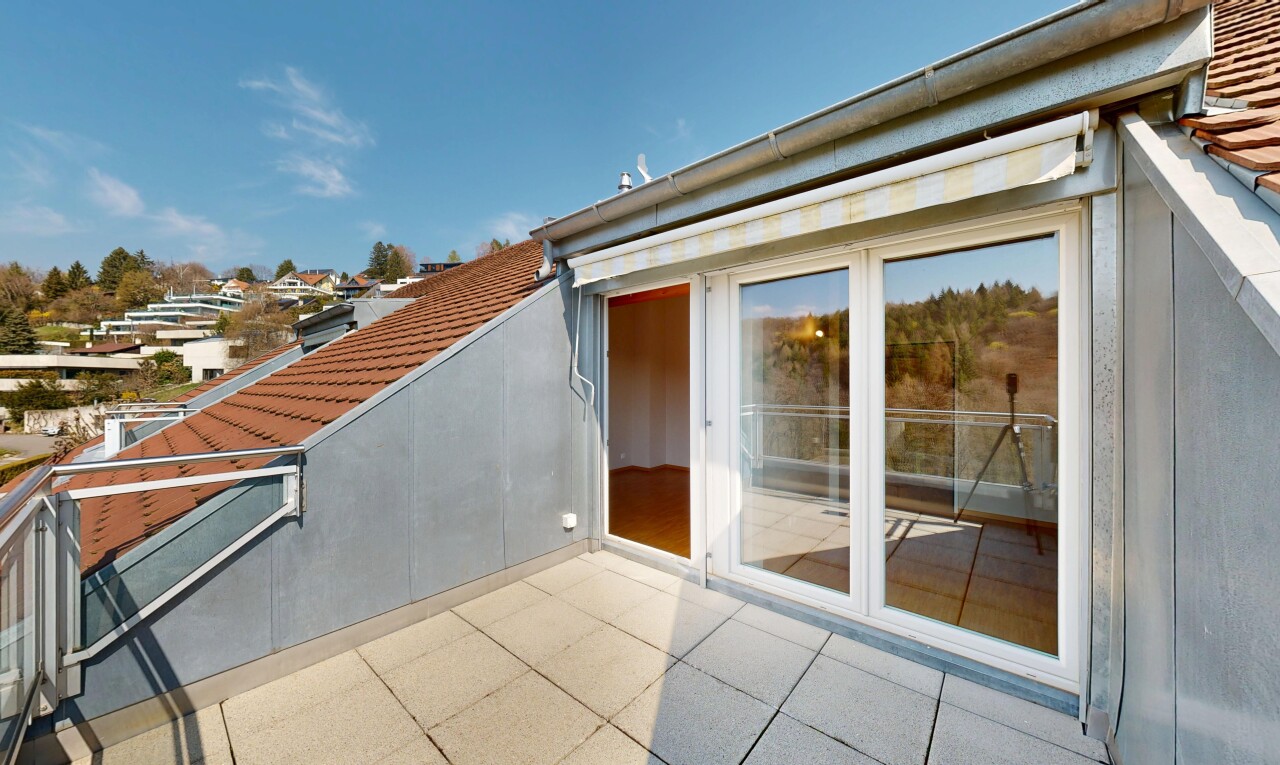 terrasse avec terrasse, day time, et from property