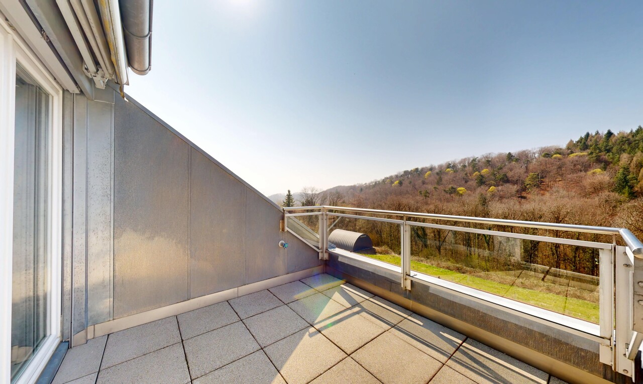 balcon avec from property et terrasse