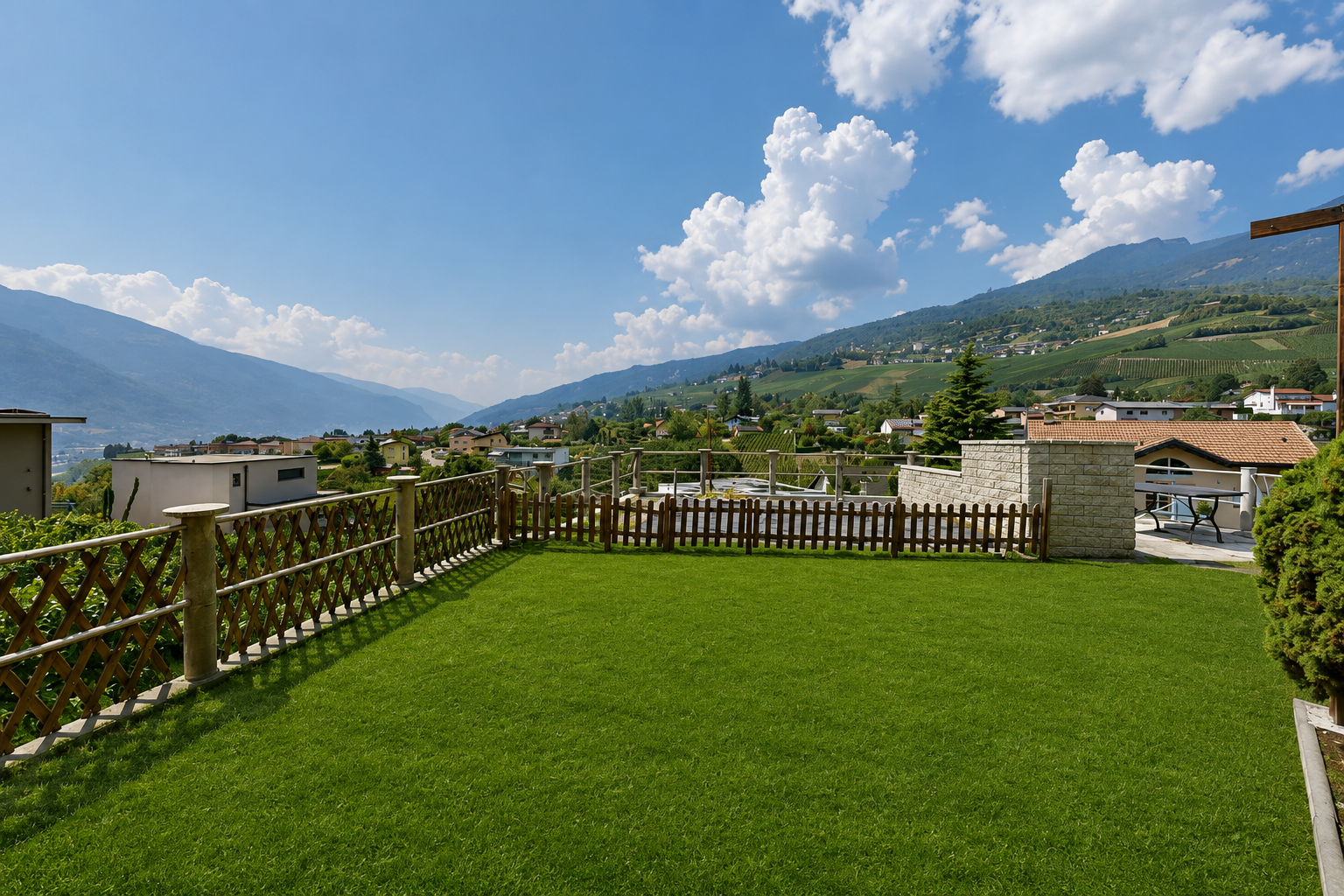 vue sur la montagne avec from property, vue sur la montagne, mountain view, day time, et view focus
