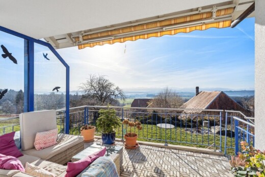 terrasse avec terrasse, from property, day time, et espace de vie extérieur