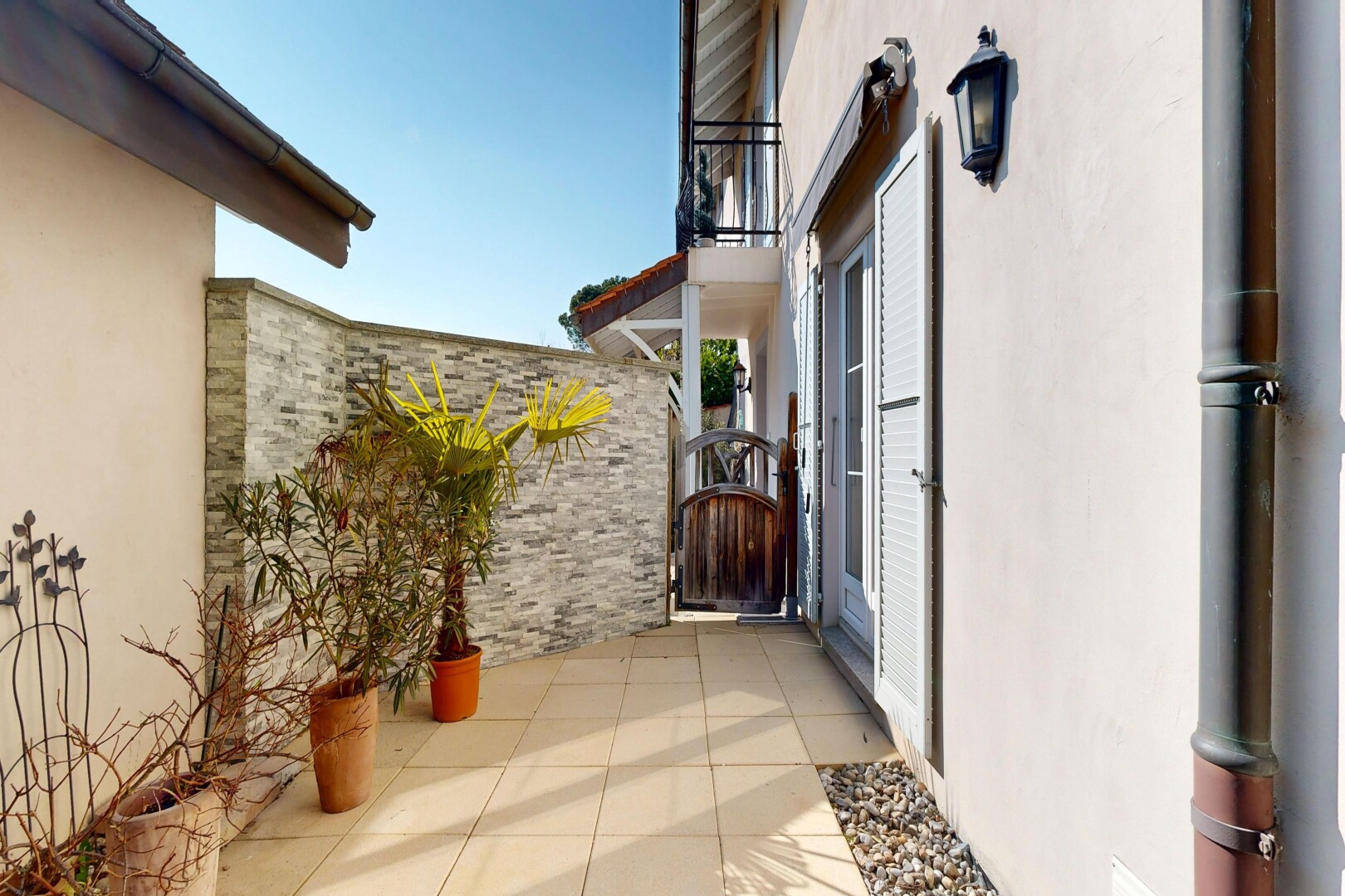 terrasse mit day time, terrasse, und from property
