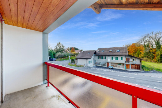 balkon mit balkon, day time, und from property