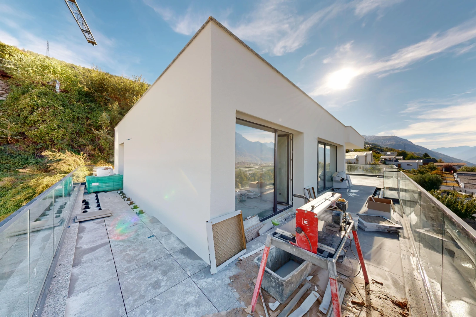 balcon avec vue sur la montagne, mountain view, day time, et from property
