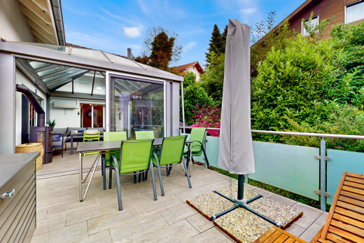 terrasse mit wandklimaanlage